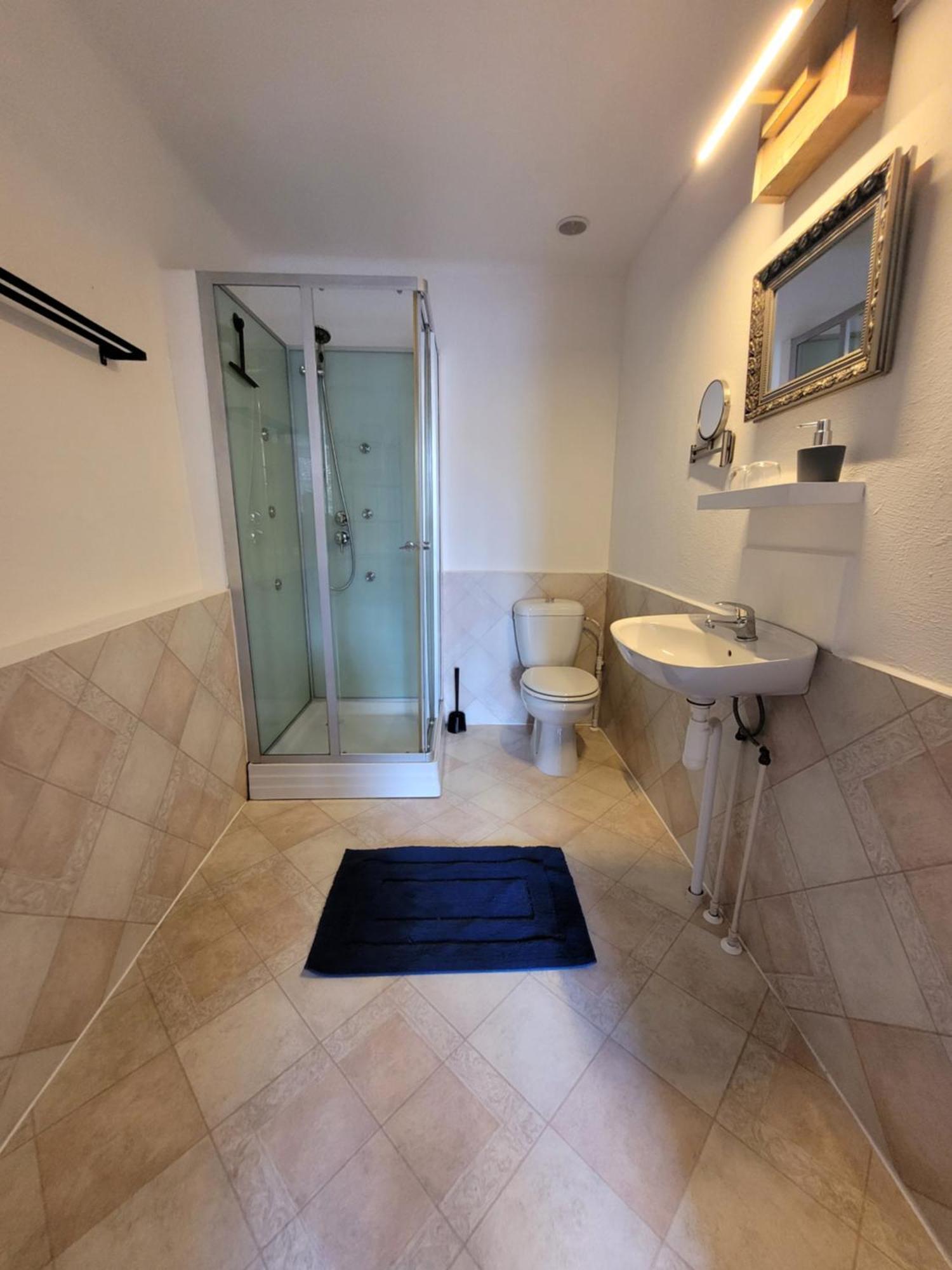 Bed and Breakfast L'Arc En Ciel Bleurville Esterno foto